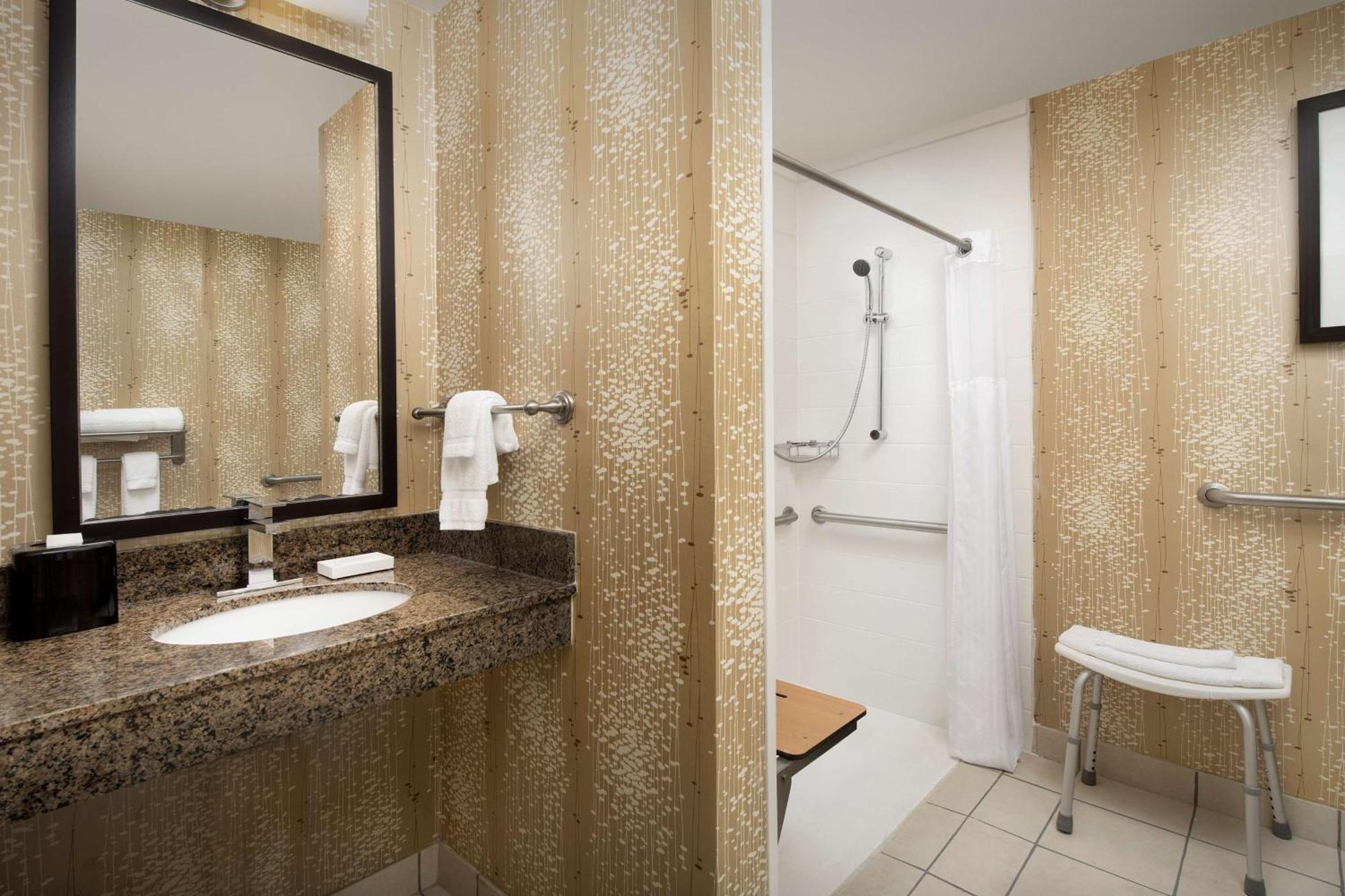 Hilton Garden Charlotte/mooresville 3* Mooresville